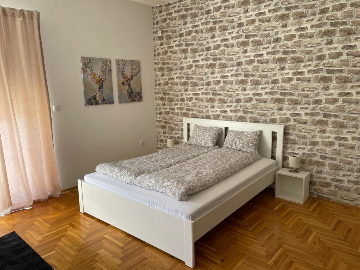 Apartman Sunny Sombor Eksteriør billede